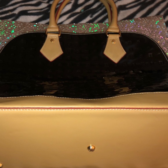 Handbag - Picture 8 of 8